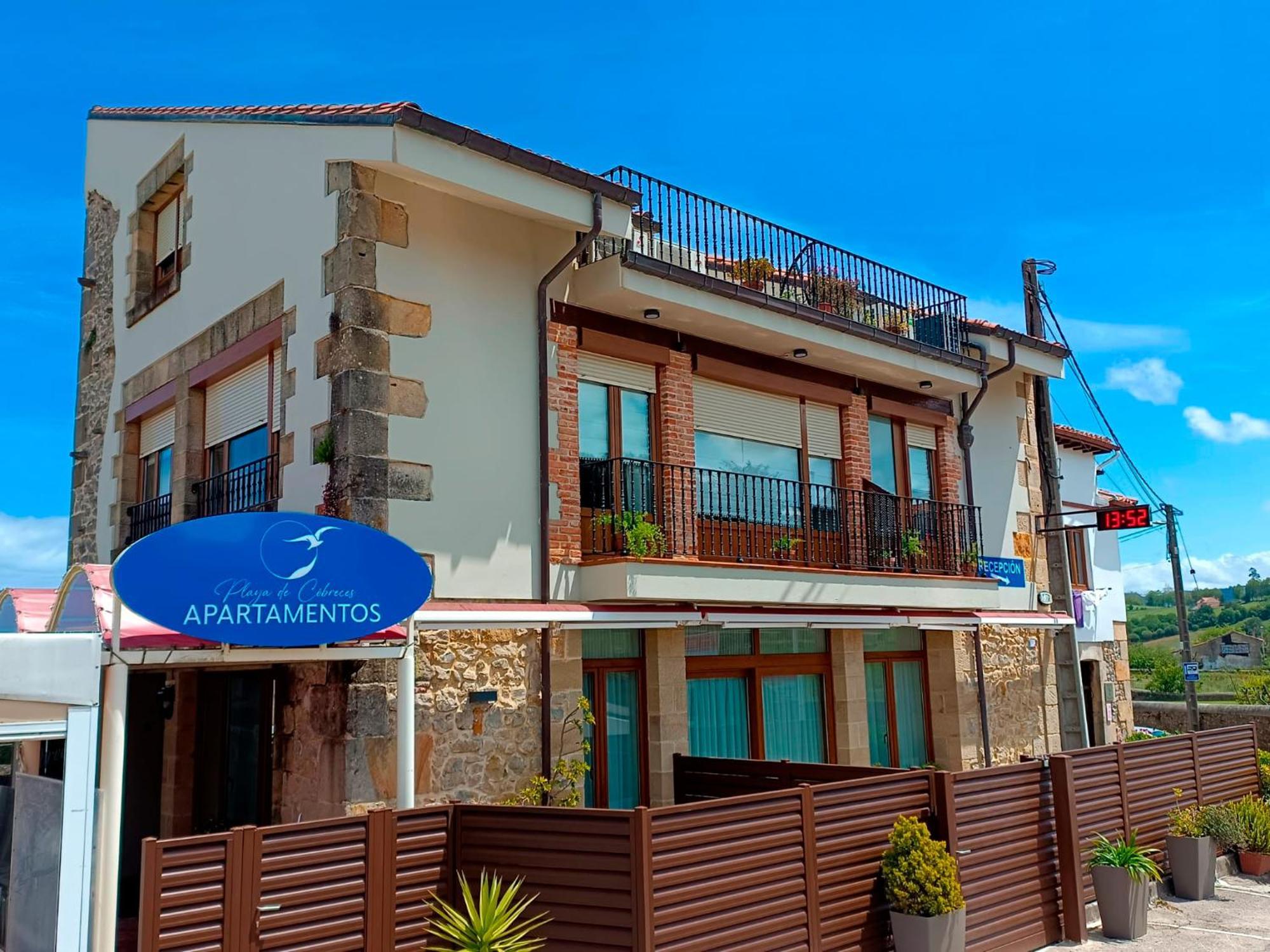 Estudios Playa De Cóbreces Exterior foto